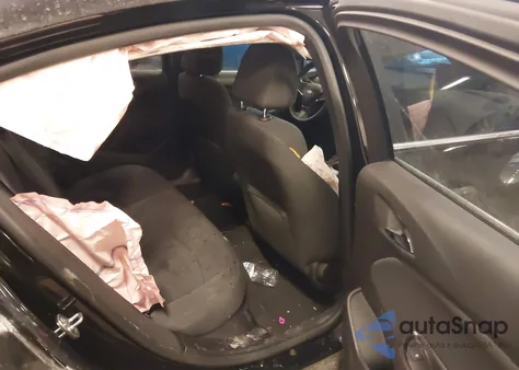 2016 Chevrolet Cruze Lt Auto z USA, uszkodzony, nr VIN 1G1BE5SM3G7327087